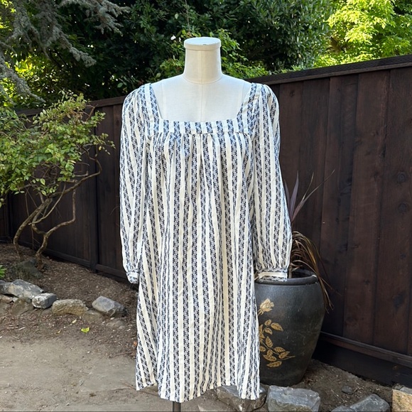 Jo Sephine Greta Dress with Geometric Pattern - Picture 1 of 5